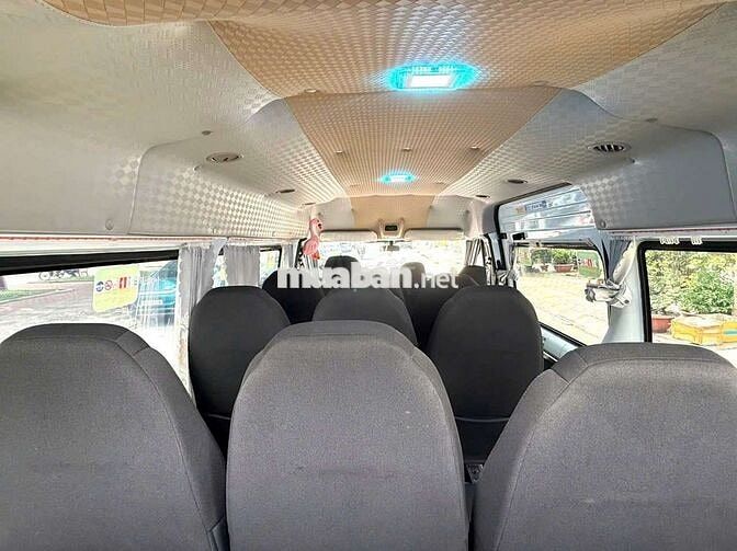Ford Transit 2024 Trắng 121.000 km