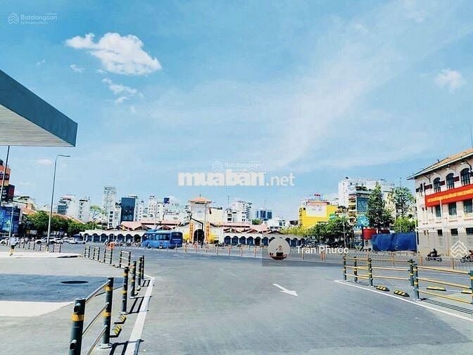 - Cho thuê nhà mặt tiền Lê công Kiều, P Nguyễn Thái Bình Cũ, Q1