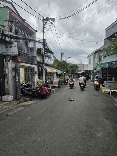 Bán nhà mặt tiền Liên khu 2-10 Bình Tân 59m2 giá 3.85 tỷ đường nhựa 6m