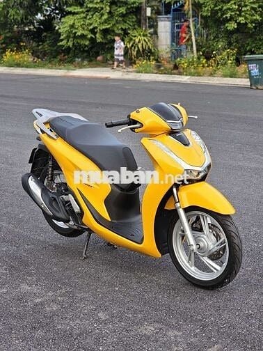 Honda SH150i 2023 Vàng 1.600 km