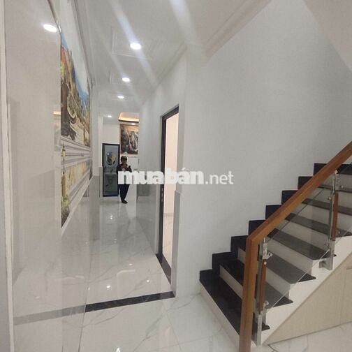 HÀNG HIẾM DIỆN TÍCH LỚN GIÁP TÂN PHÚ GIÁ NHỈNH 5TỶ 