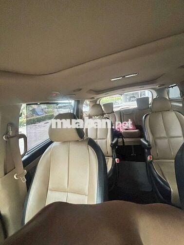 Kia Grand Sedona 3.3L 2015 Bạc Nhập khẩu