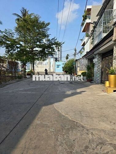 ĐẤT TL 40,ĐỐI DIỆN TRƯỜNG HỌC TRẦN CAO VÂN,DT:170M2,CHỈ 8.95 TỶ 