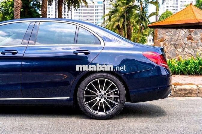 Bán xe cọp trùm mền C200 Model 2018