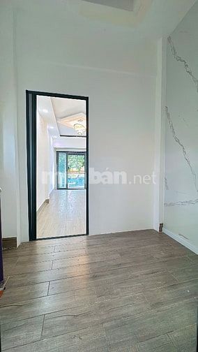 Mặt tiền Lê Quyên, P.5, Q.8, 3,2 x 12m, 1 trệt 1 lầu mới, giá 15 triệu