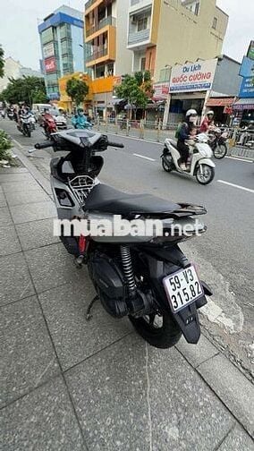 Honda Air Blade 125 2022 Xám đỏ Đã sử dụng