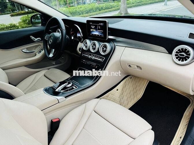 Bán xe cọp trùm mền C200 Model 2018