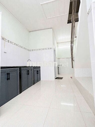 BÁN NHÀ TRUNG TÂM BÌNH TÂN , LÊ VĂN QUỚI 2 TẦNG 35M2 GIÁ TỐT