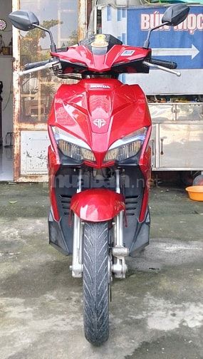 HONDA AIR BLADE 2016 ĐỎ GIA ĐÌNH