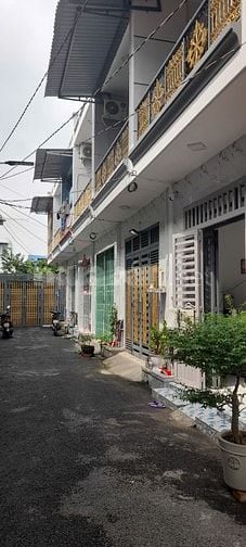BÁN NHÀ MẶT TIỀN 5M TRẢI NHỰA GẦN CHỢ BÌNH CHÁNH