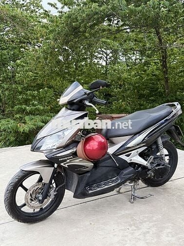 Honda Air Blade Nâu Việt Nam