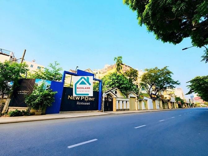 Cho thuê đất Góc 2MT: 331 Nguyễn Thượng Hiền, P.11, Q.10