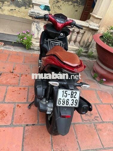Yamaha NVX 125 2018 màu Đỏ