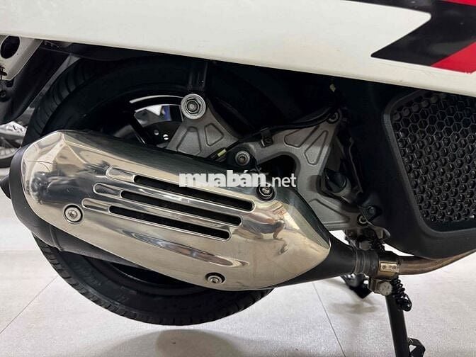 Piaggio Vespa GTS ABS 150cc 2019 Trắng 10.000 Km