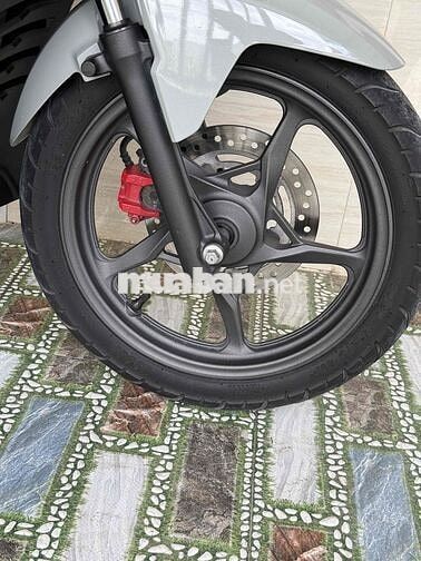 Honda Air Blade 2024 Xám đỏ 14000 km