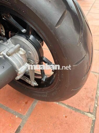 Yamaha NVX 125 2018 màu Đỏ