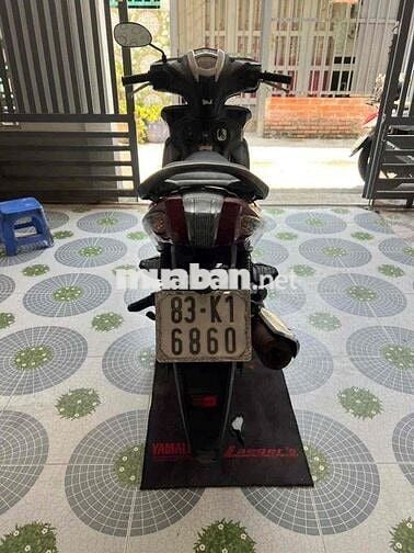 Yamaha LEXam Đỏ đen Êm ngon