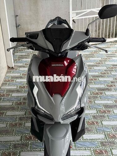 Honda Air Blade 2024 Xám đỏ 14000 km