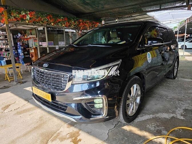 KIA Sedona 2018 Tự động Dầu Đen 97109 km