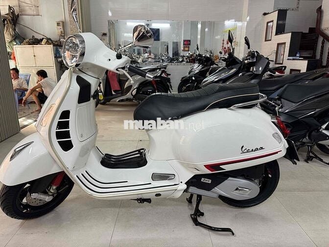 Piaggio Vespa GTS ABS 150cc 2019 Trắng 10.000 Km