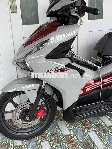 Honda Air Blade 2024 Xám đỏ 14000 km