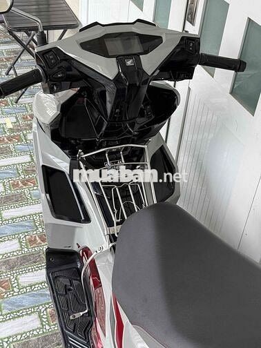 Honda Air Blade 2024 Xám đỏ 14000 km