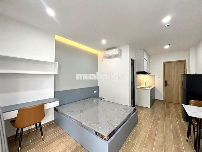 Cho thuê studio ban công-nội thất mới Ung Văn Khiêm chỉ 6,7 triệu