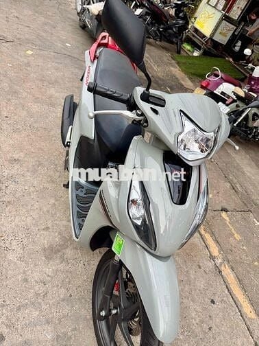🛑🛑 Vision Xám 2025 bánh cao rất mới có góp
