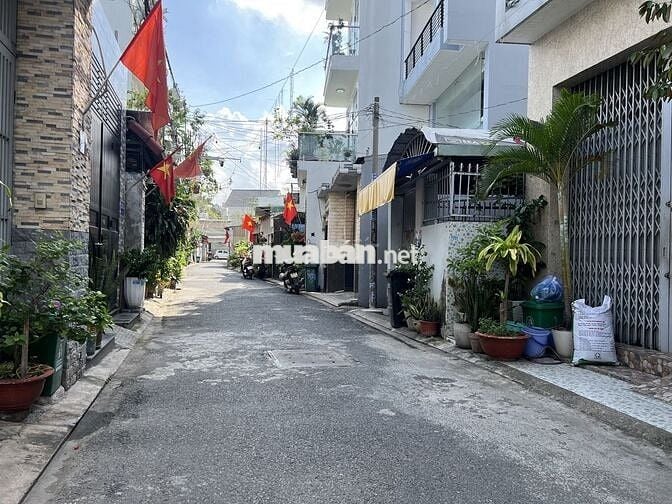 Nhà Cấp 4 Hẻm Xe Hơi Thông-Nguyễn Thị Búp q12-Ngang 5M -Nhỉnh 5 Tỷ