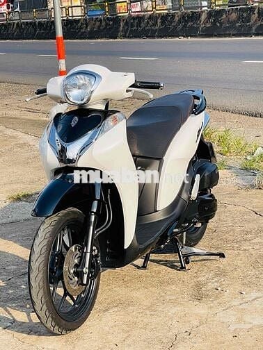 Honda SH Mode 2018 Trắng đen Smartkey