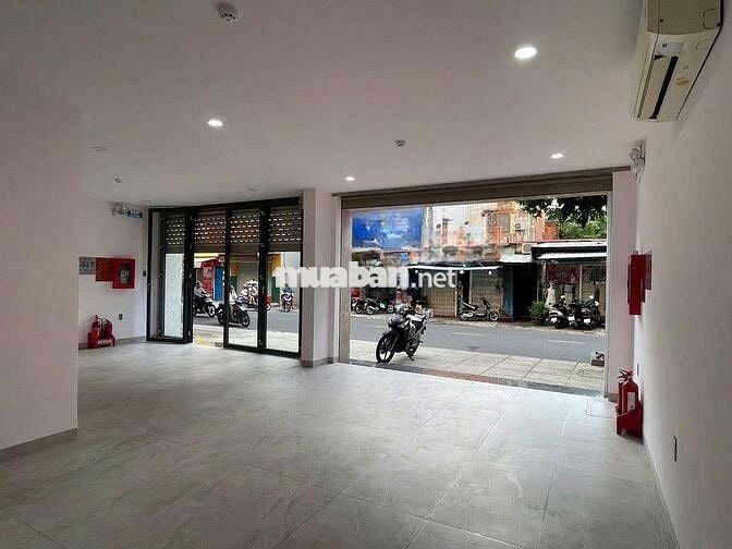 Cho Thuê Mặt Bằng Đường Lý Thường Kiệt, Quận 11 ( 9x7m - MB Rộng Rãi )