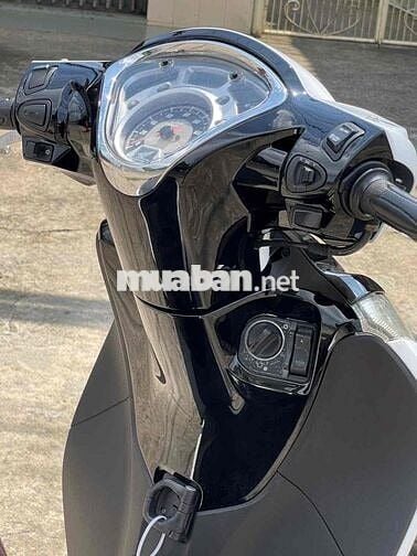 Honda SH Mode 2018 Trắng đen Smartkey