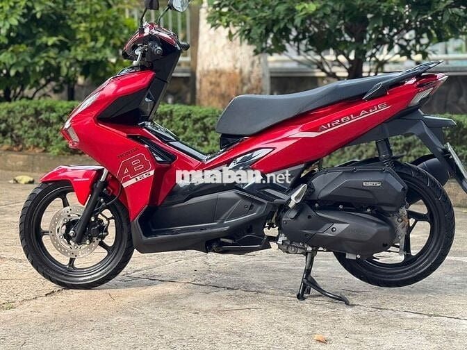 Honda Air Blade 125 2022 4Val Đỏ Mới tinh