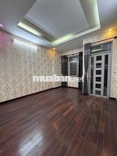 CHO THUÊ NHÀ QUẬN 10,ĐƯỜNG 3/2 ,5 TẦNG, 6PN, HẦM GIỮ XE, KHOÁ VÂN TAY