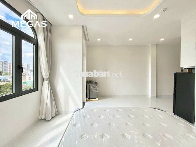 CĂN HỘ MỚI XÂY LẠC LONG QUÂN_FULL NỘI THẤT_BAN CÔNG_NGÃ TƯ BẢY HIỀN
