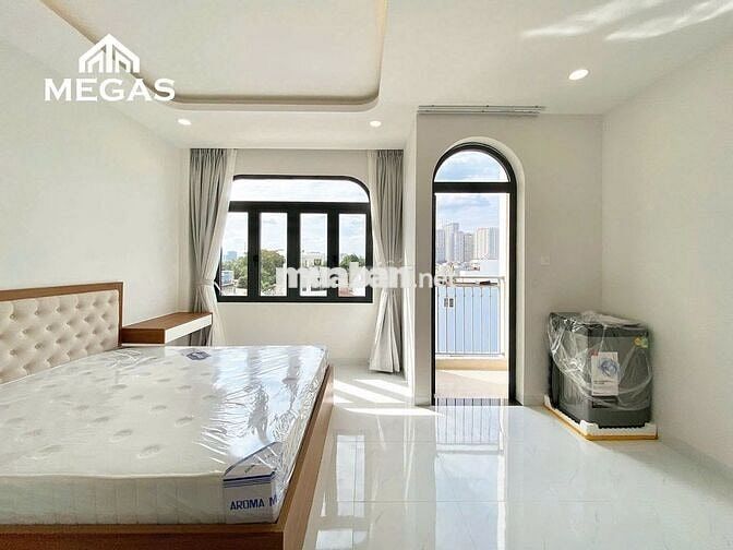 CĂN HỘ MỚI XÂY LẠC LONG QUÂN_FULL NỘI THẤT_BAN CÔNG_NGÃ TƯ BẢY HIỀN