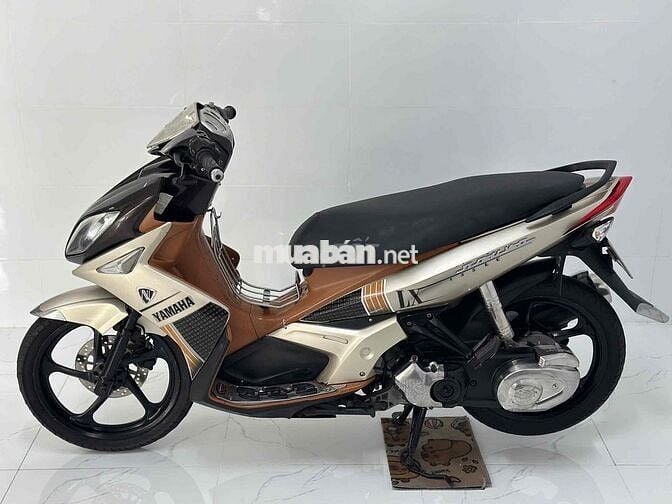 Yamaha Nouvo 4 Nâu, Vàng đồng