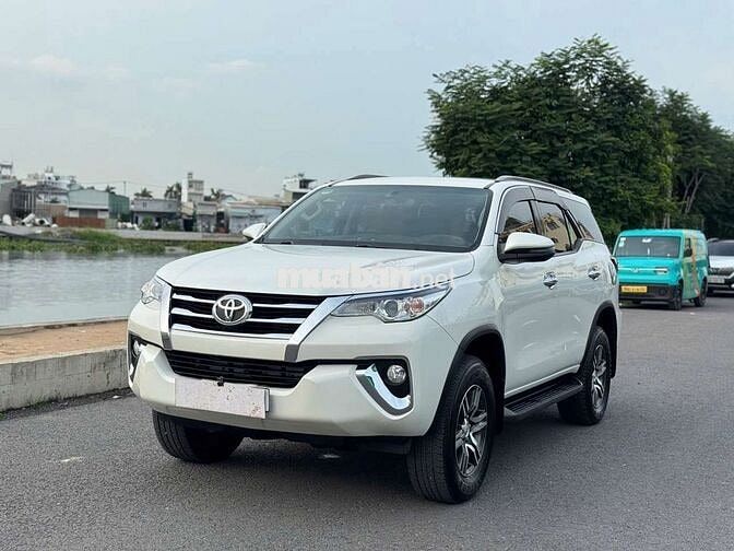 Toyota Fortuner 2.4G tự động 2019 Trắng 97.000