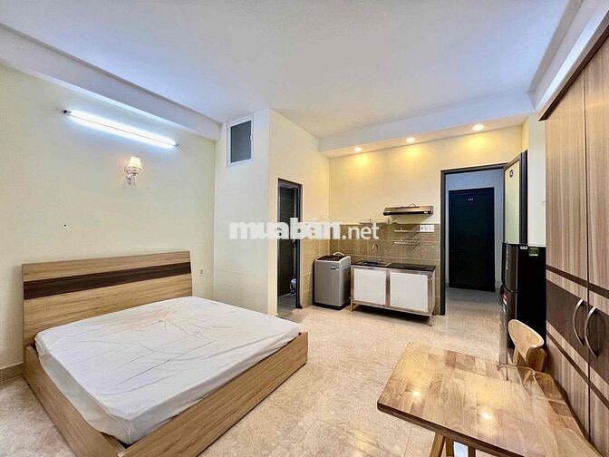 Cho Thuê Căn Hộ Bancol Máy Giặt Riêng Ngay ĐH Hoa Sen Q10