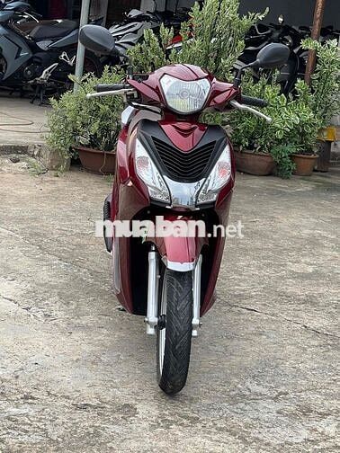 Honda Vision 2020 màu Đỏ đô