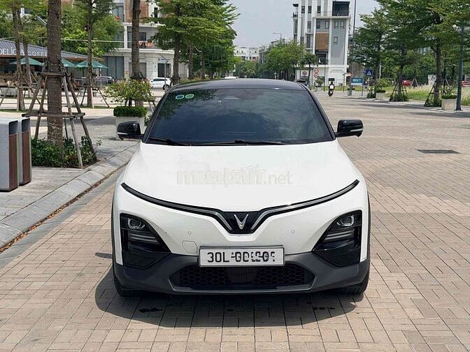 VF6 Plus 2024 siêu lướt 16.000km đẹp ko tì vết