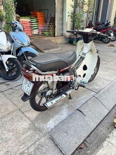 Honda Dream Thái 1997 Nâu, Trắng Đã sử dụng
