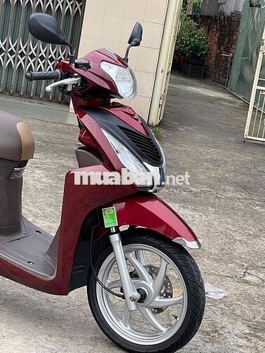 Honda Vision 2020 màu Đỏ đô