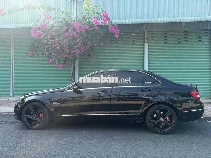 Mercedes-Benz C300 AMG 2009 Đen