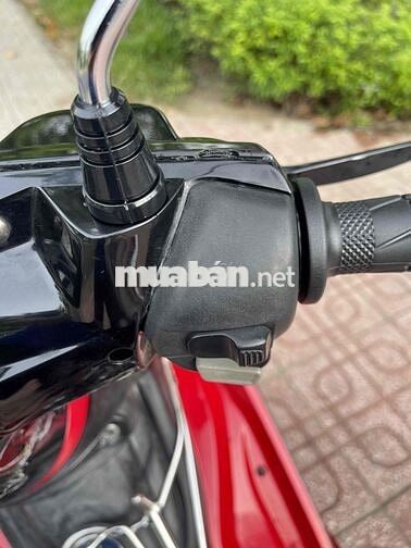 Yamaha Sirius 2010 Côn tự động Đỏ Việt Nam
