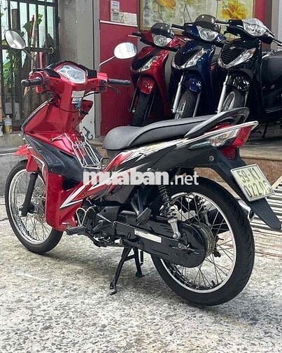 Wave RSX ( nậu tốt o cần đưa trước )