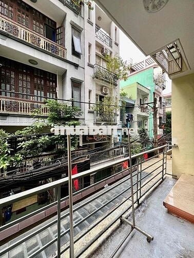Cho Thuê Căn Hộ Bancol Máy Giặt Riêng Ngay ĐH Hoa Sen Q10