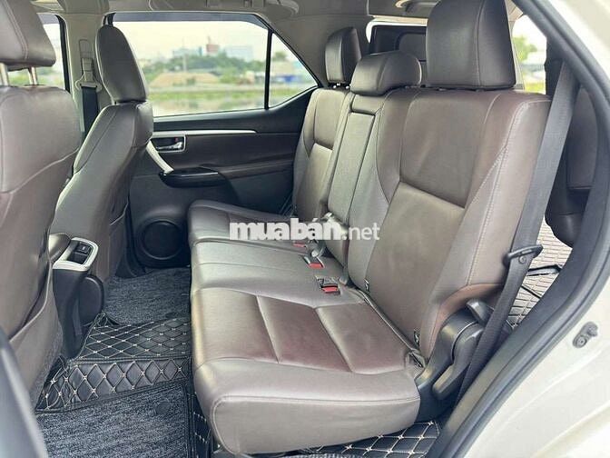 Toyota Fortuner 2.4G tự động 2019 Trắng 97.000