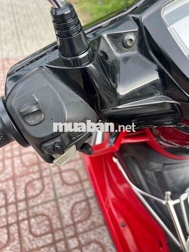 Yamaha Sirius 2010 Côn tự động Đỏ Việt Nam