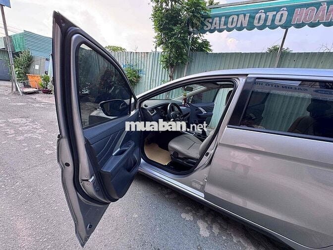 Mitsubishi Xpander 2022 số tự động